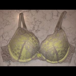 Victoria Secret Lace Push-Up Bra